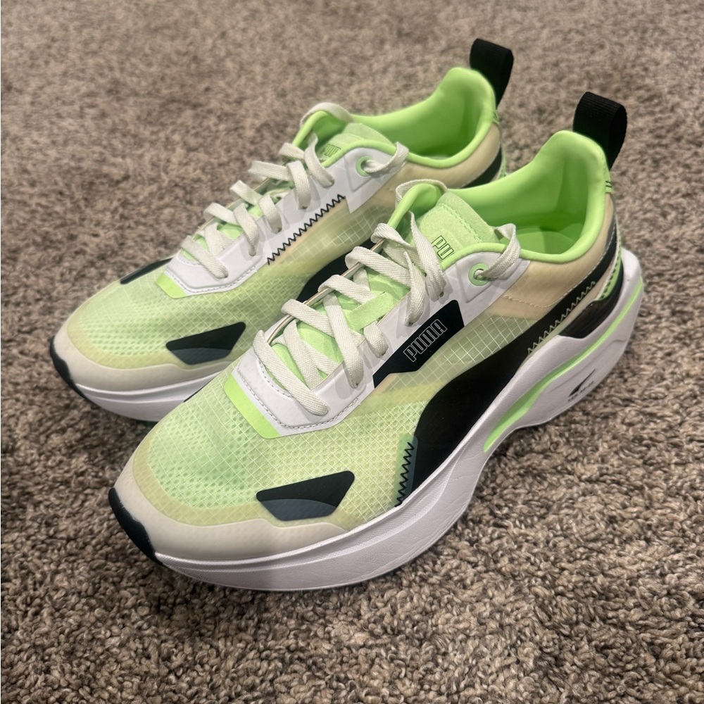 Puma Kosmo Rider size: 8.5